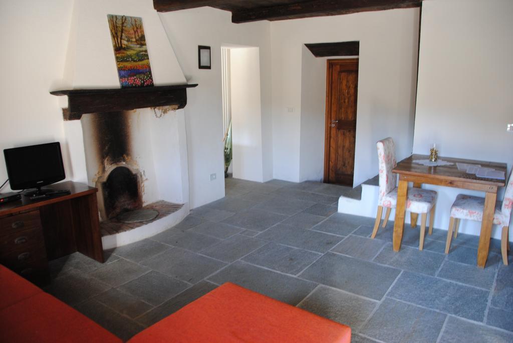 Sere Di Sosta Bagnolo Piemonte ภายนอก รูปภาพ
